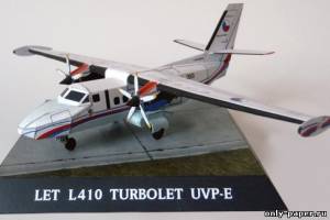 Модель самолета Let L410 Turbolet UVP-E из бумаги/картона